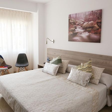 Hostal Torras Sant Hilari Sacalm Kültér fotó